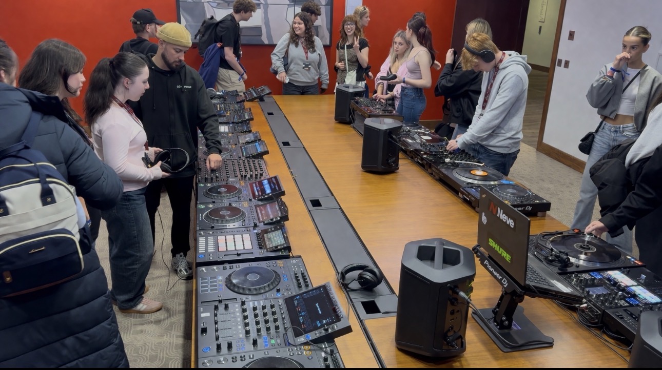 DJ workshop with professional equipment